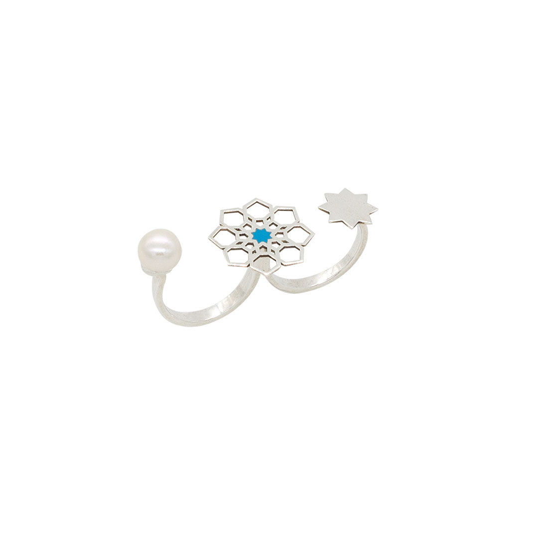 Triology Pearl Ring
